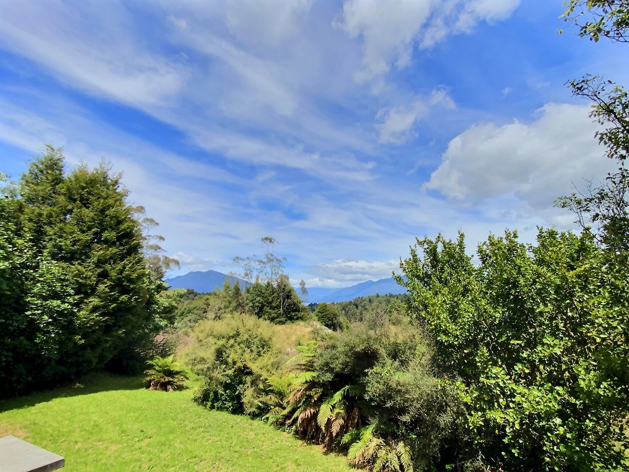 1946 Arnold Valley Road,Moana 