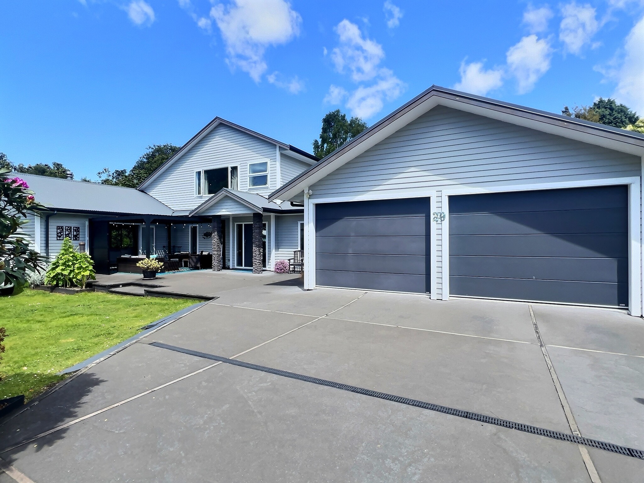 29 Taringa Avenue