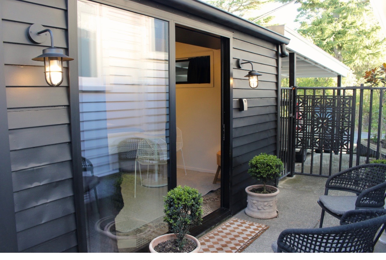 97 James Cook Street