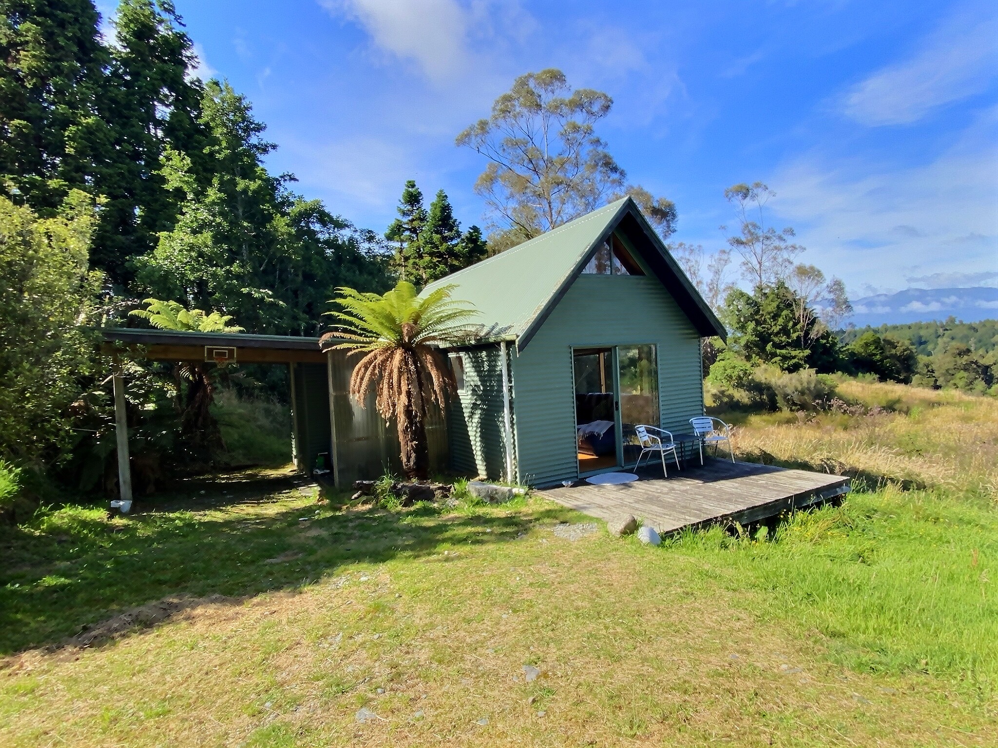 1946 Arnold Valley Road,Moana 