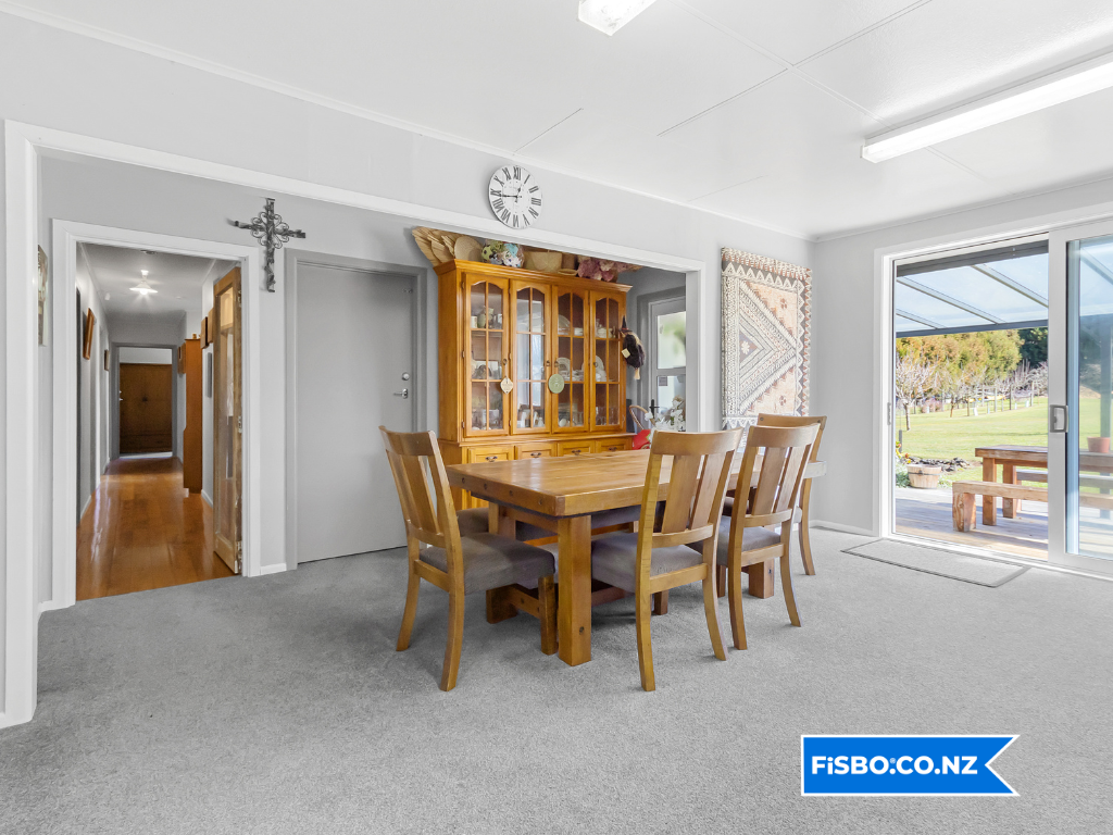 21 River Park Drive